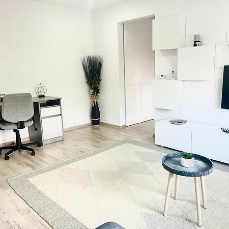 Comfy Apartment - Free Private Parking,Ac,Wi-Fi Carei Exteriér fotografie