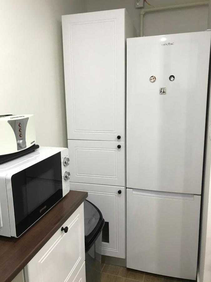 Comfy Apartment - Free Private Parking,Ac,Wi-Fi Carei Exteriér fotografie