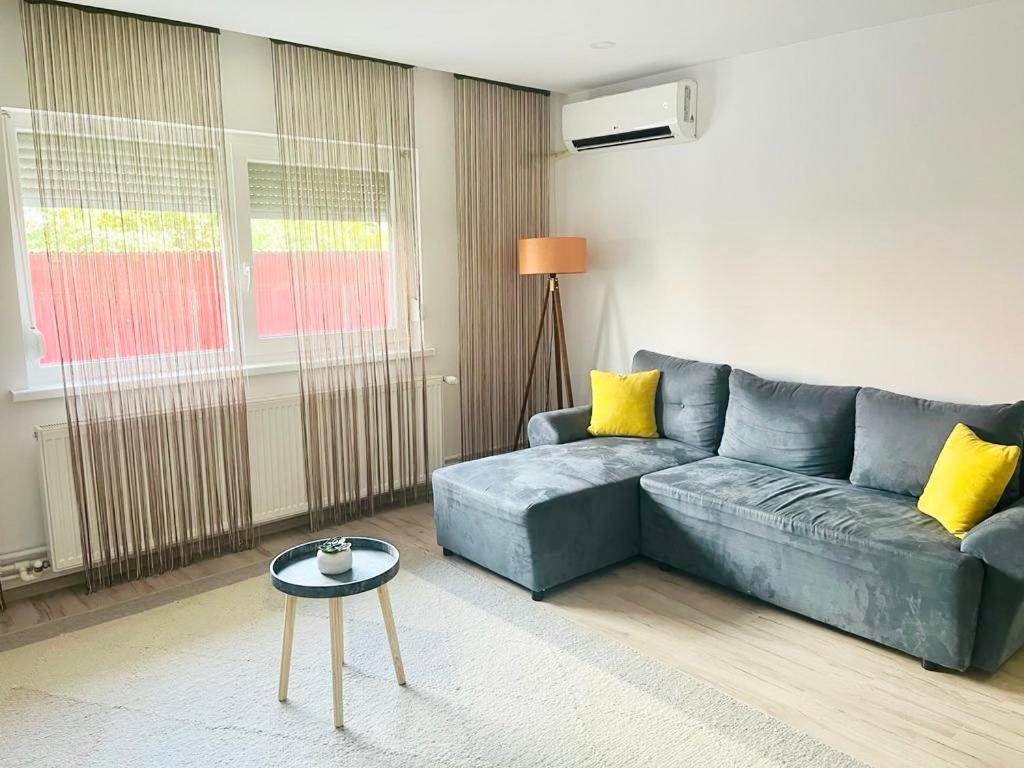 Comfy Apartment - Free Private Parking,Ac,Wi-Fi Carei Exteriér fotografie
